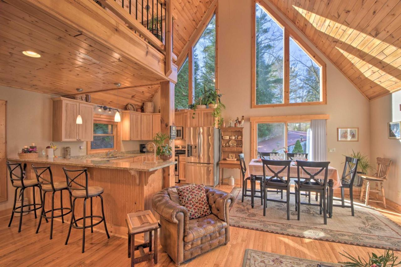 Spacious Lake Santeetlah Cottage With Lake Views! Extérieur photo