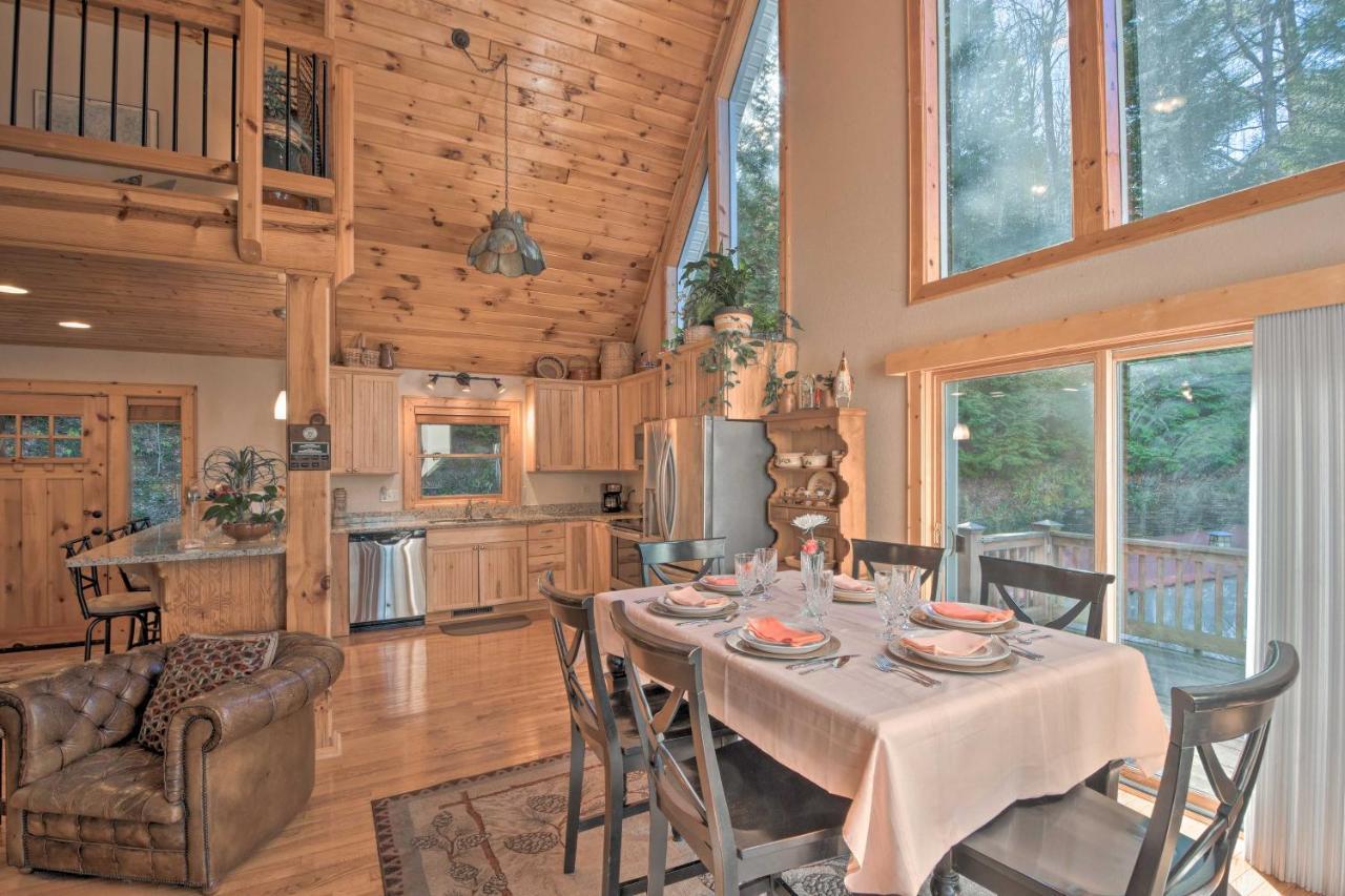 Spacious Lake Santeetlah Cottage With Lake Views! Extérieur photo